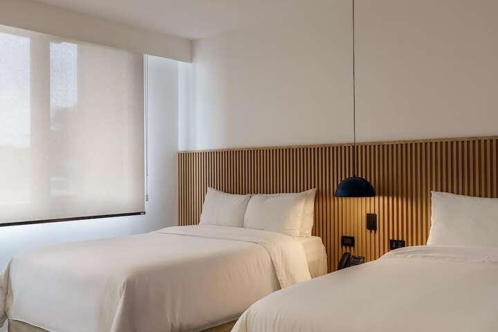 Room 16 of 47