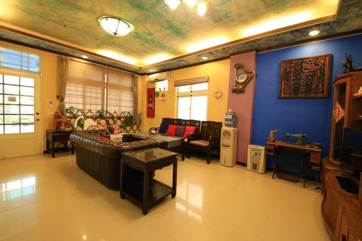 Hotel Interior 10 of 15