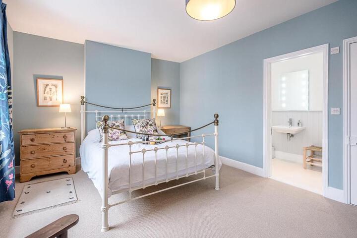 Inside Room Photo
