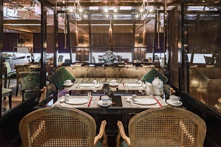 Dining 75 of 133