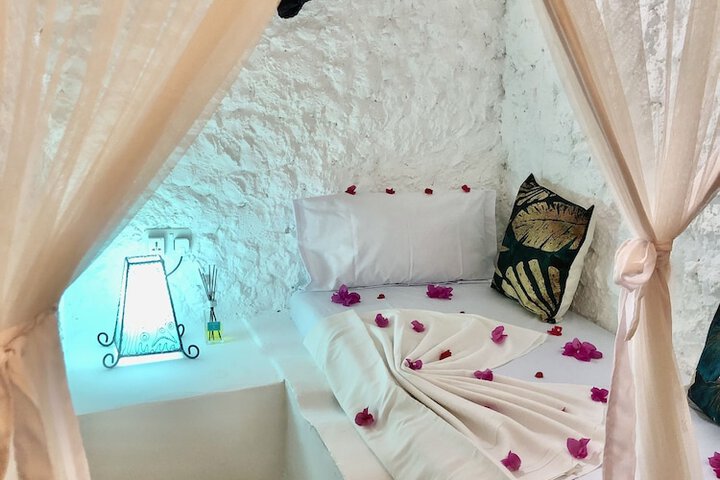 Room 27 of 150