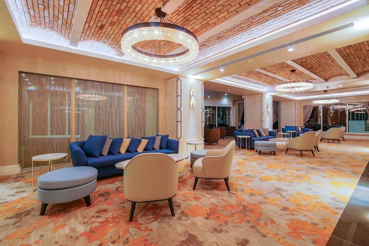 Hotel Interior 8 of 171