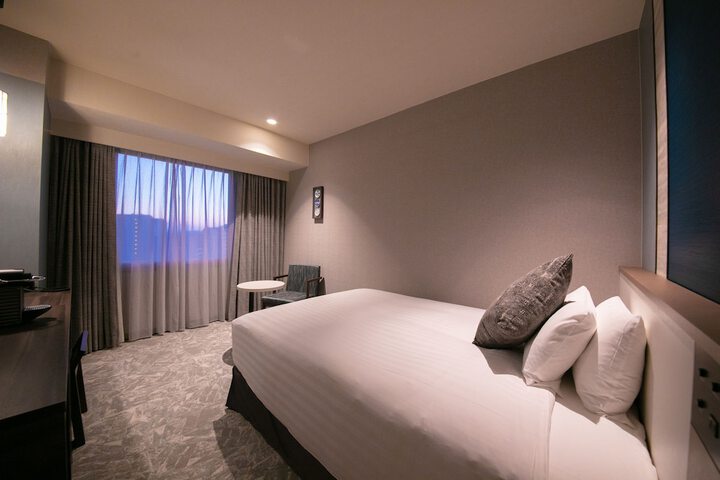 Room 15 of 69