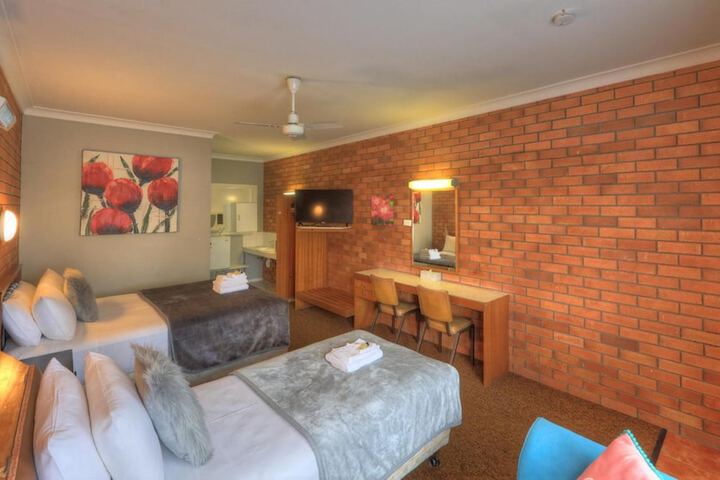 Room 14 of 43