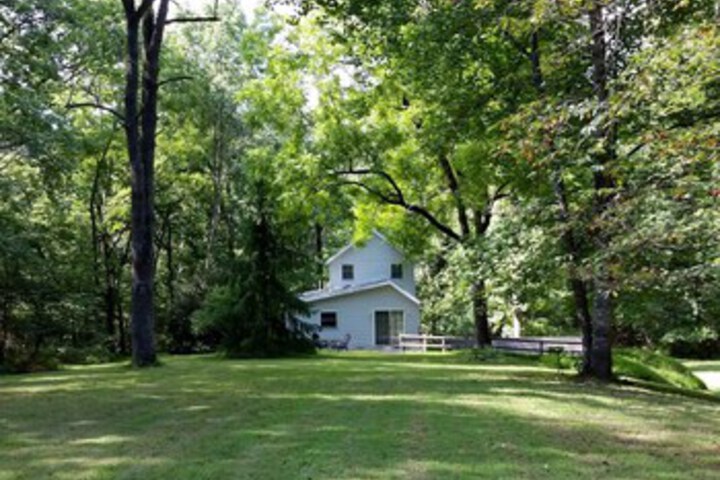 Property Grounds 33 of 37