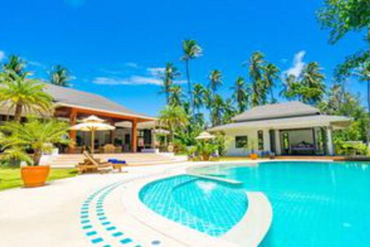 3 Bedroom Pure Luxury Lipa Noi