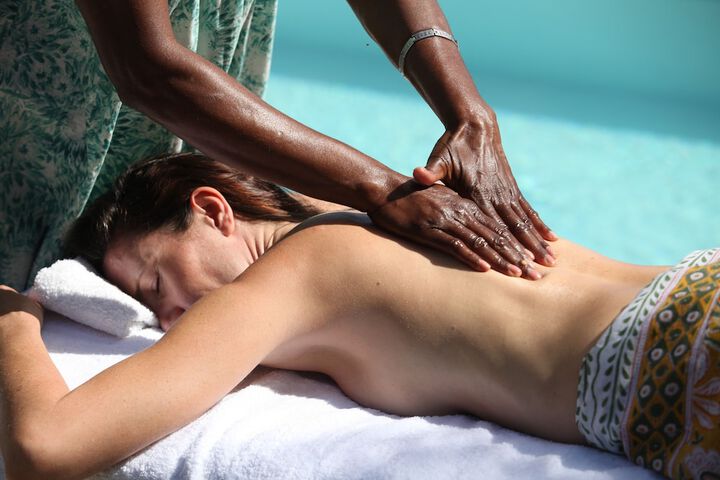 Massage in accommodation