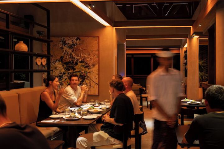 Dining 160 of 197