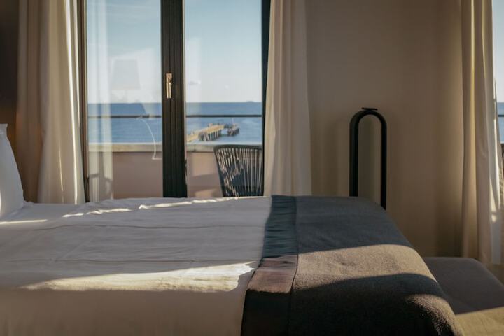 Room 45 of 87