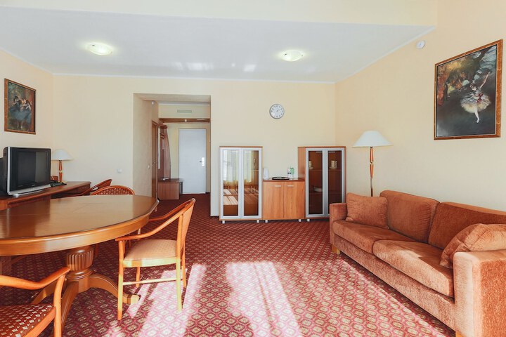 Room 30 of 88