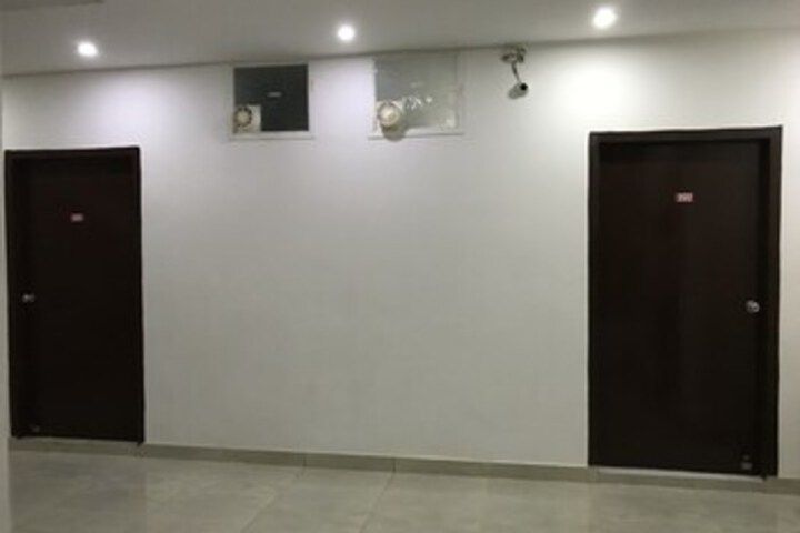 Hotel Interior 20 of 27