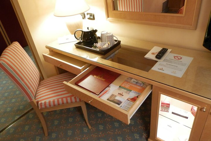 Room amenity