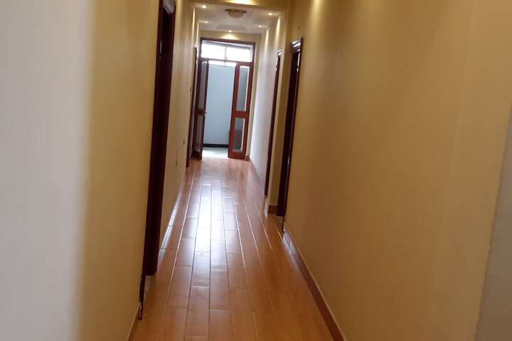 Room 15 of 31