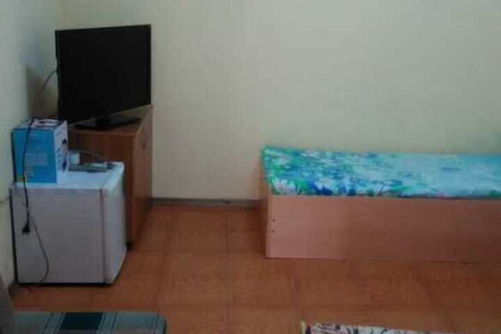 Room 2 of 30