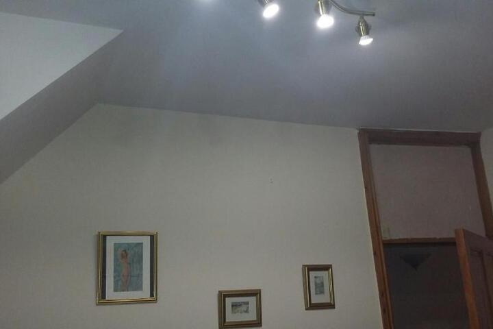 Room 8 of 20