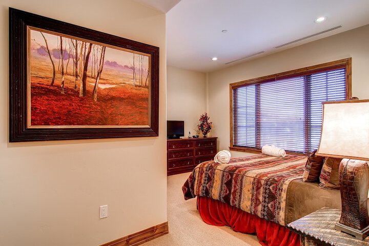 Room 27 of 209