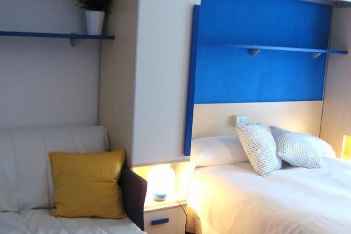 Room 12 of 63