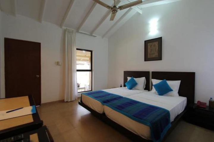 Room 9 of 29