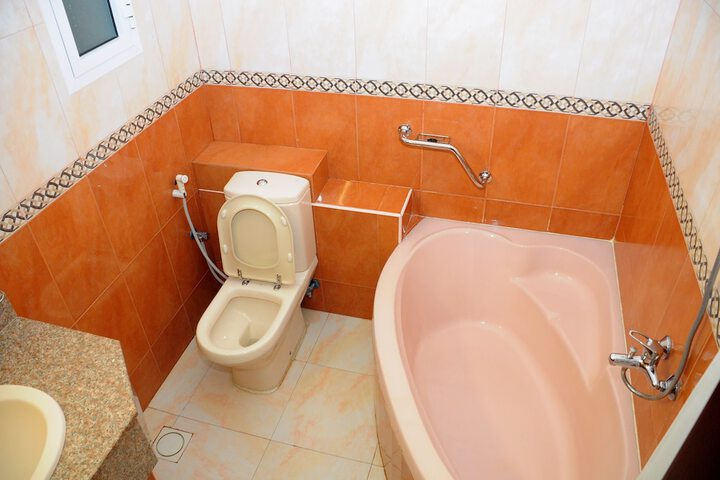 Room 15 of 23