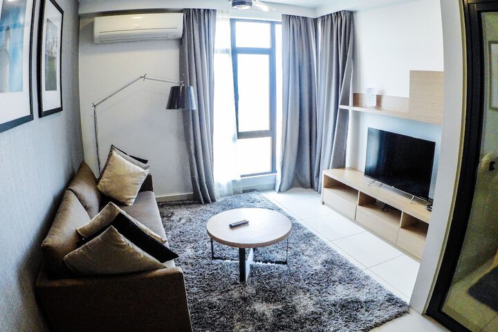 Room 70 of 96