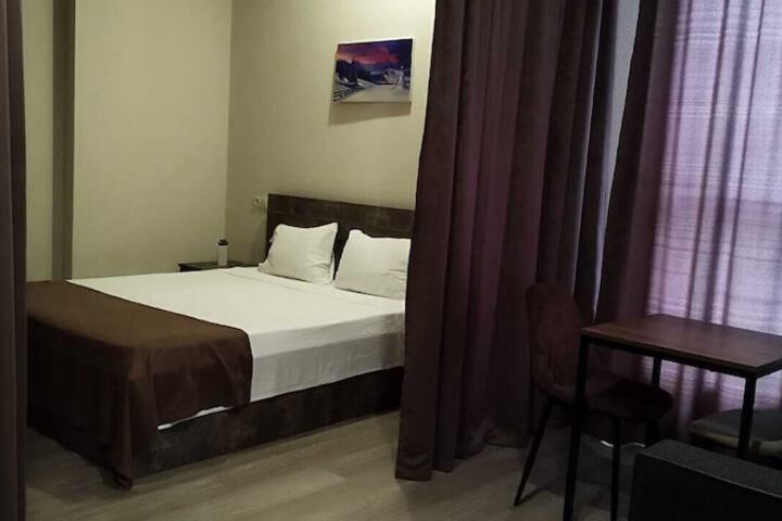 Room 56 of 86