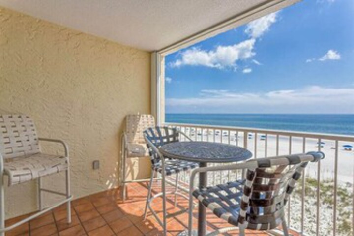 Terrace/Patio 16 of 360