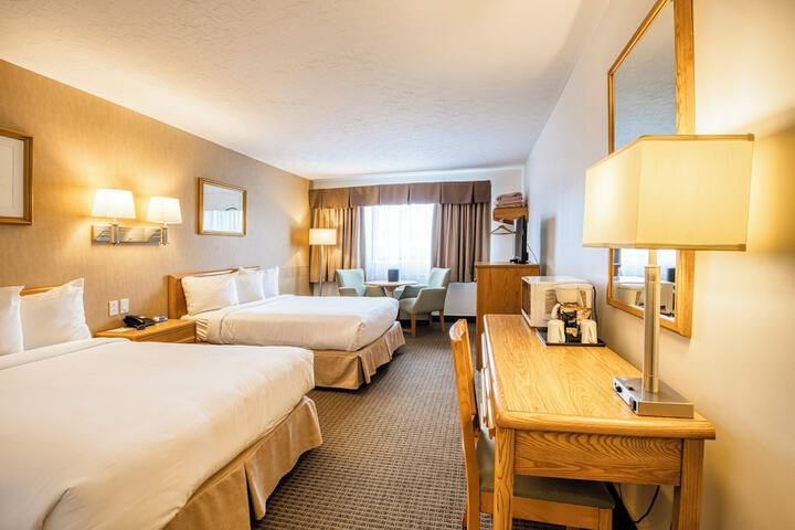 Room 4 of 25