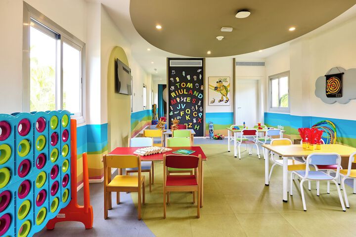 Childrens Activities 103 of 172