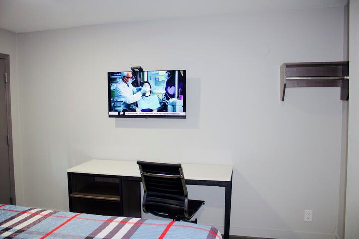 Room 17 of 25