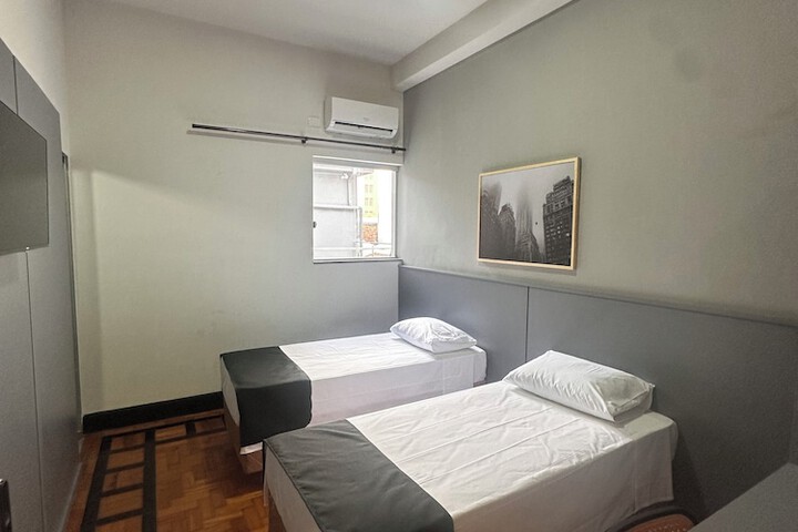 Room 13 of 111