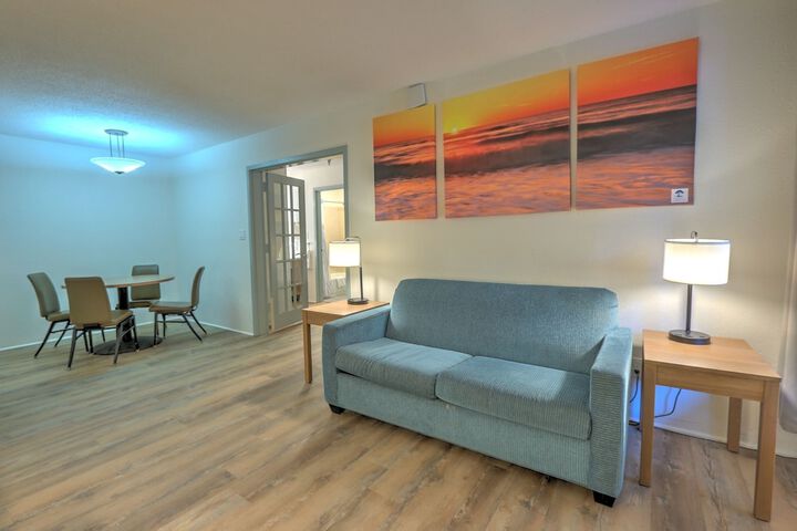 Room 17 of 23