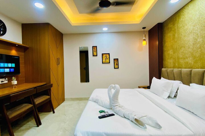 Room 35 of 55