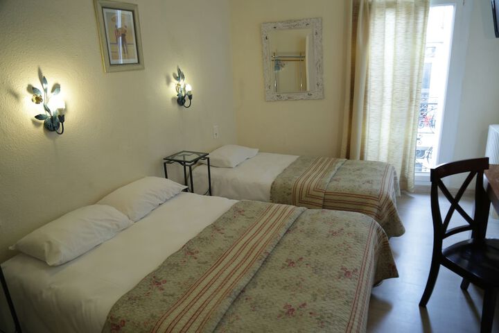 Room 36 of 70