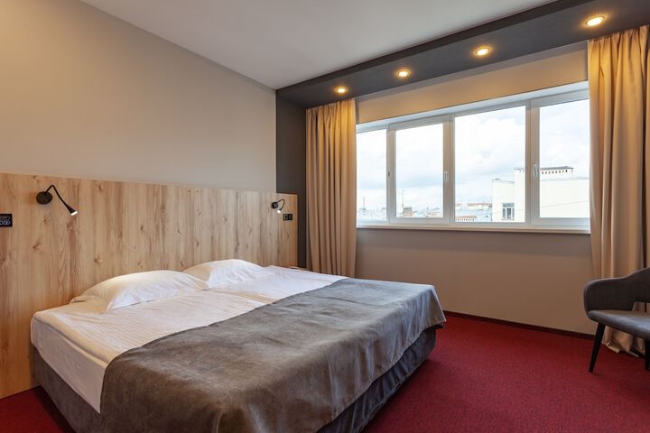 Room 22 of 54