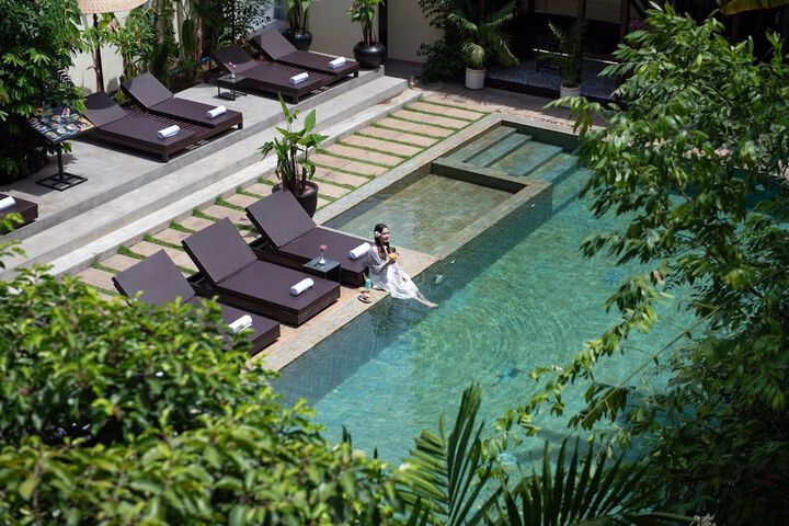 Pool 79 of 99
