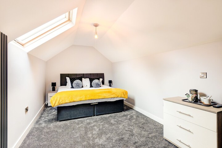 Room 7 of 62