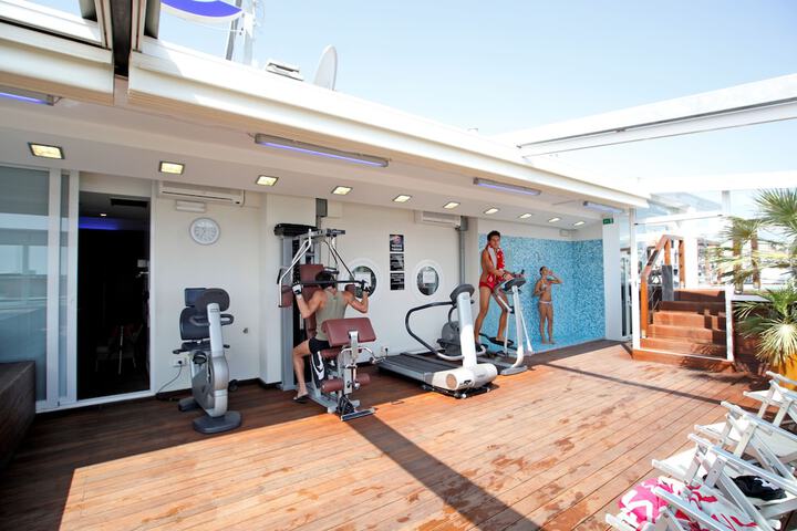Health and Fitness 30 of 54
