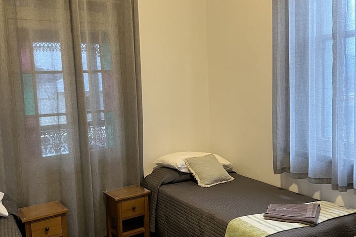 Room 2 of 9