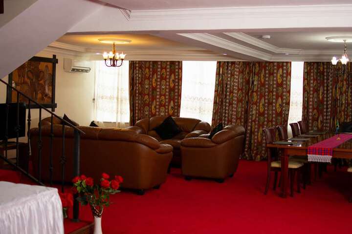 Suite 31 of 102