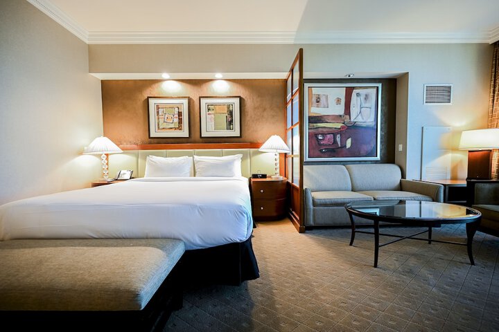 Room 20 of 105