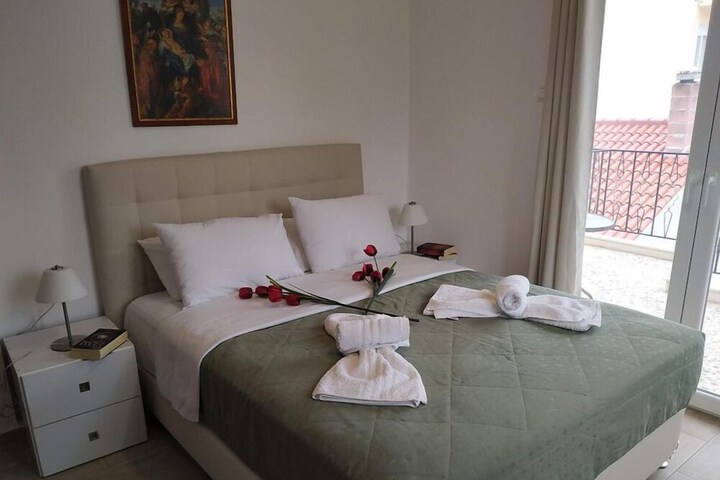 Room 14 of 51