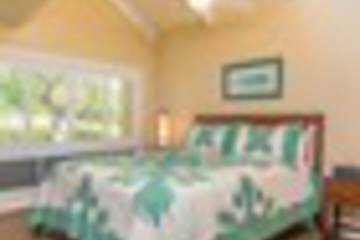 Room 5 of 120