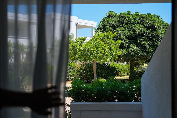 Hotel Exterior 42 of 42