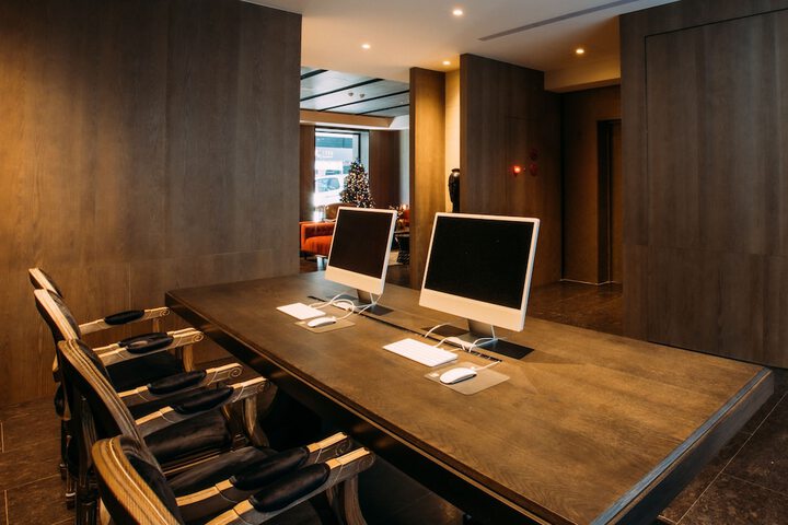 Business Center 197 of 210