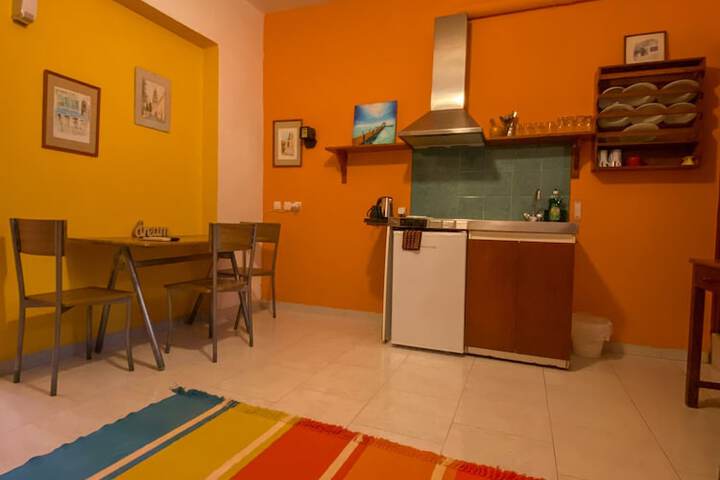 Room 8 of 66
