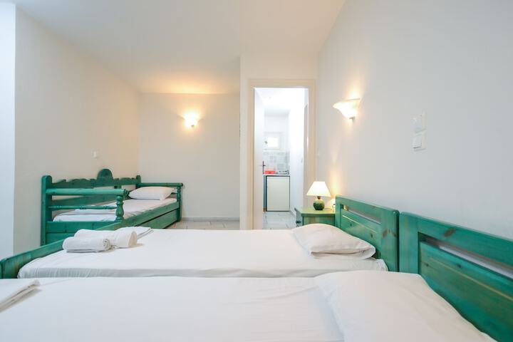 Room 20 of 46