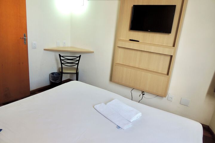 Room 40 of 113