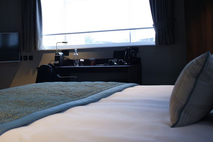 Room 14 of 38