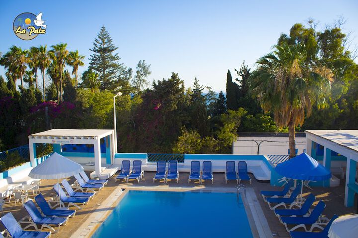Pool Hotel
