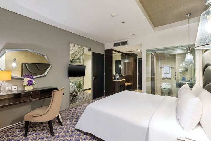 Room 3 of 30